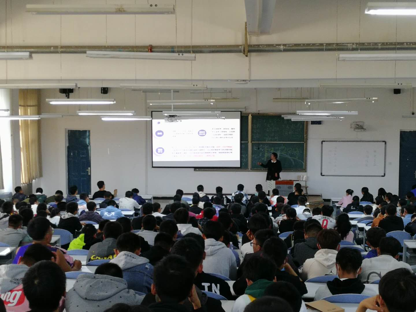 24f829a6099647a497f9163519b8ab27.png 24f829a6099647a497f9163519b8ab27.png