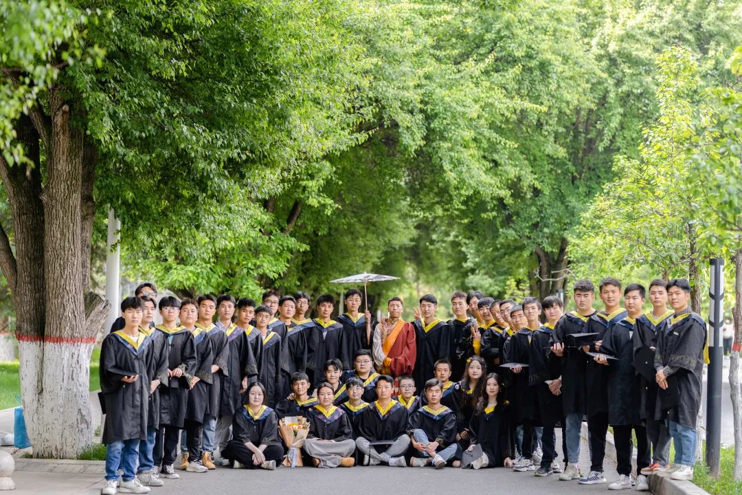 3f416eb494db4229b58d8533b6e9a095.jpg 3f416eb494db4229b58d8533b6e9a095.jpg